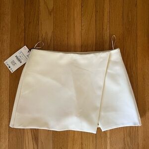 Zara Cream Women's Skort